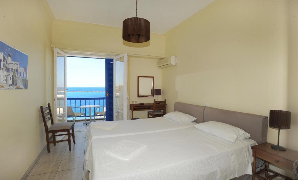 Delfinia Hotel Tinos Room photo